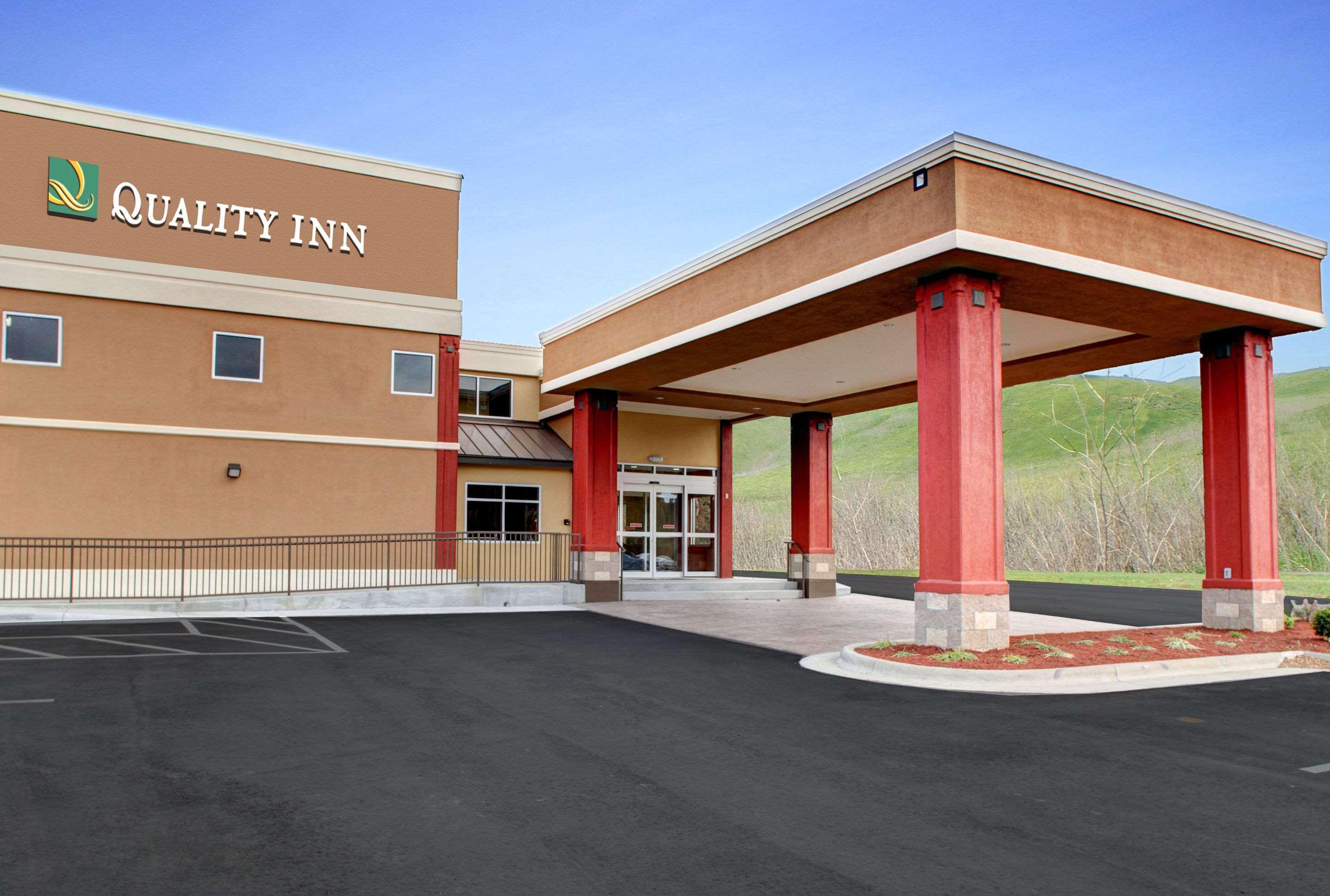 Quality Inn Asheville Downtown Tunnel Rd Buitenkant foto
